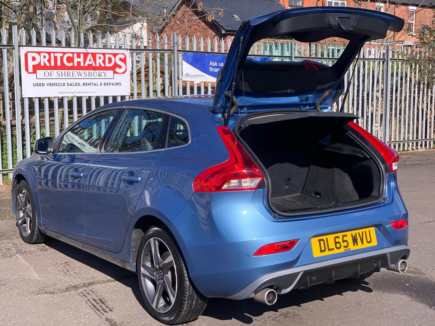 Used Volvo V40 for sale - 78214429: Photo 24