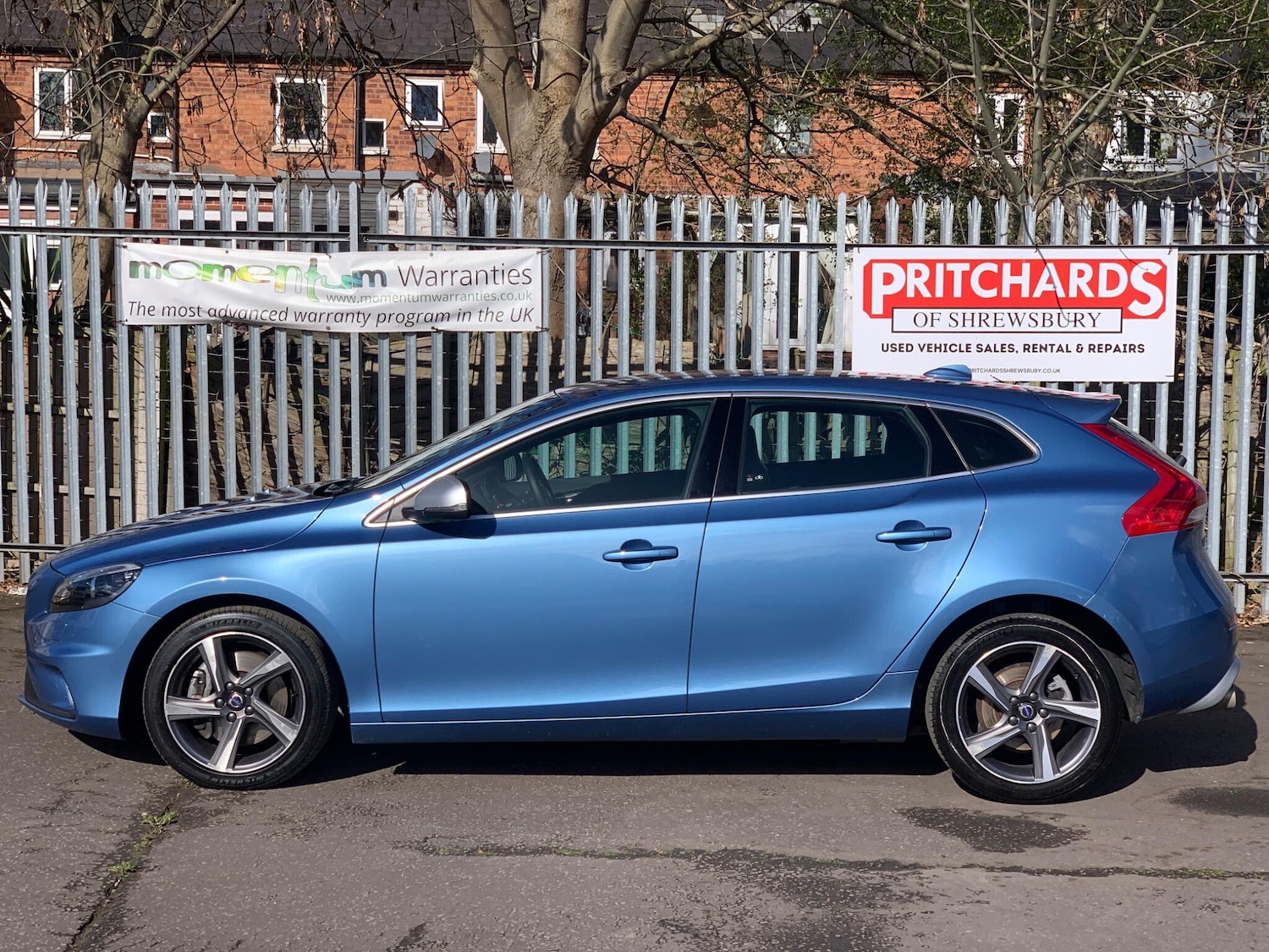 Used Volvo V40 for sale - 78214429: Photo 9