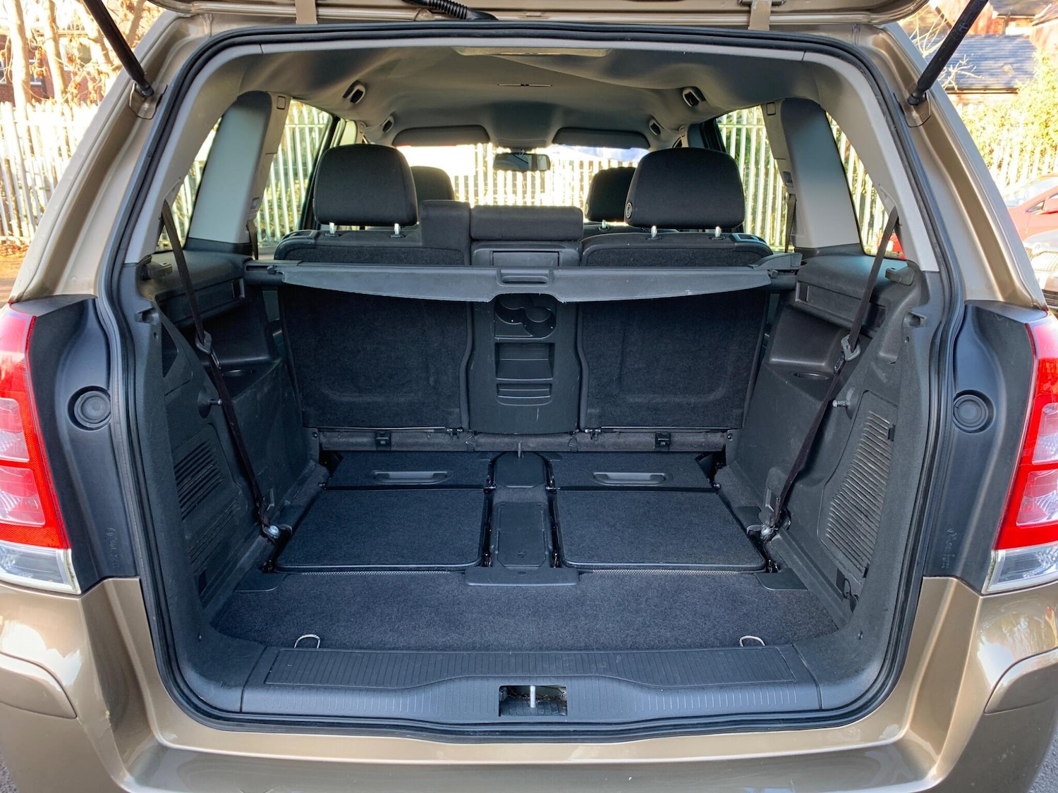 Used Vauxhall Zafira 2014 for sale - 76701339: Photo 15