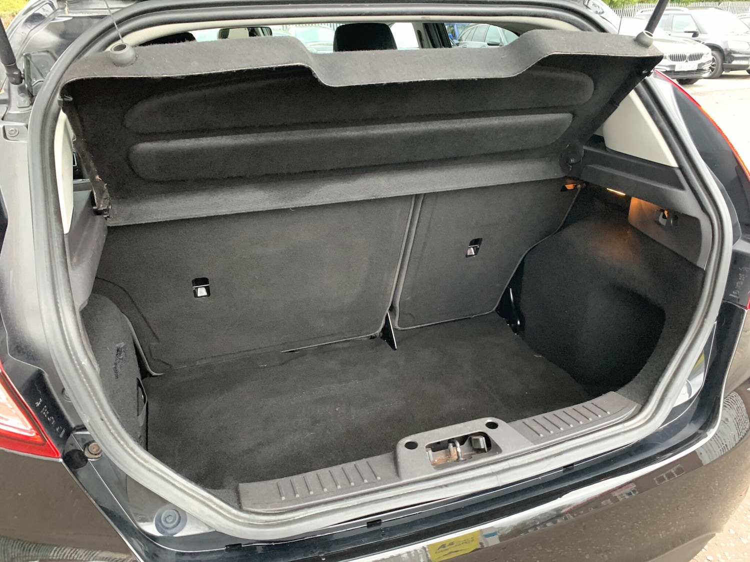 Used Ford Fiesta 2013 for sale - 76572683: Photo 24