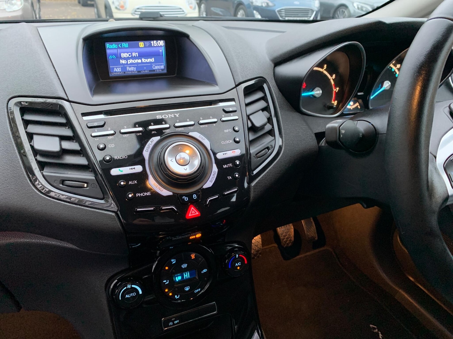 Used Ford Fiesta 2013 for sale - 76572683: Photo 40