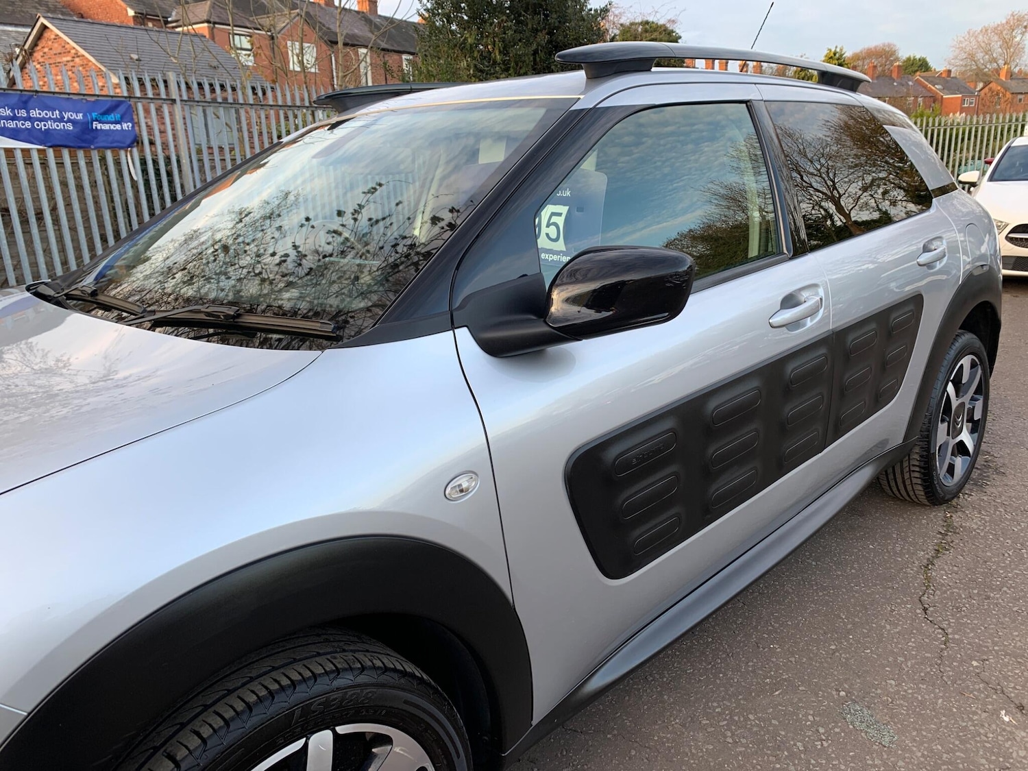 Used Citroen C4 Cactus 2018 for sale - 76657681: Photo 12