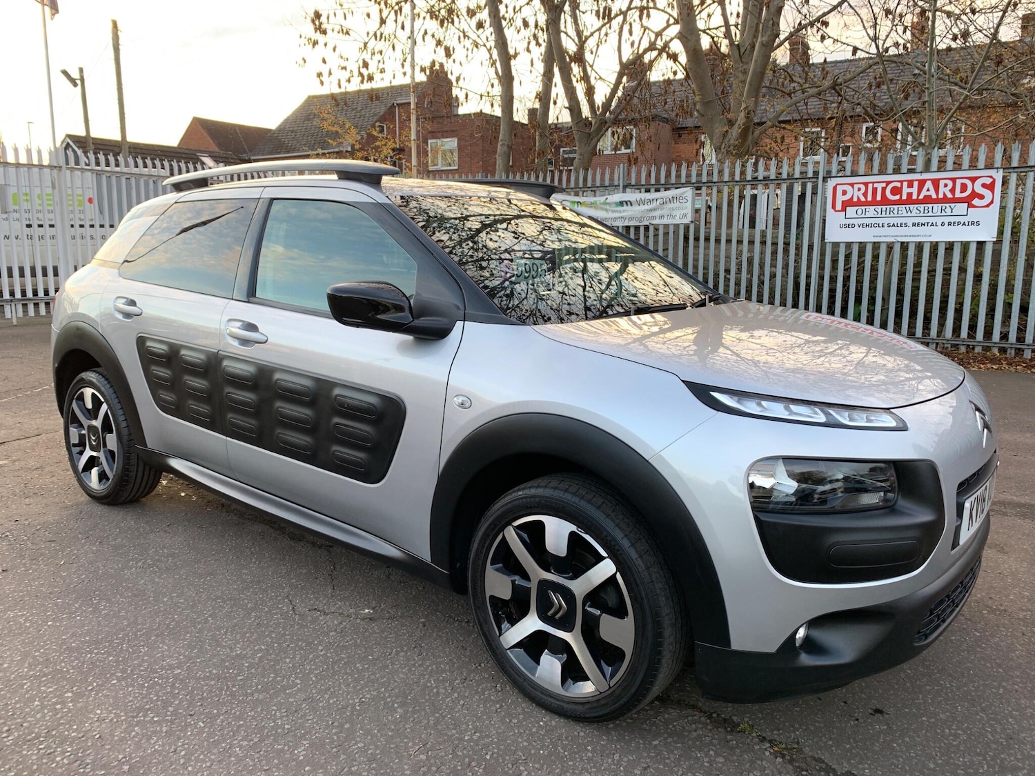 Used Citroen C4 Cactus 2018 for sale - 76657681: Photo 5