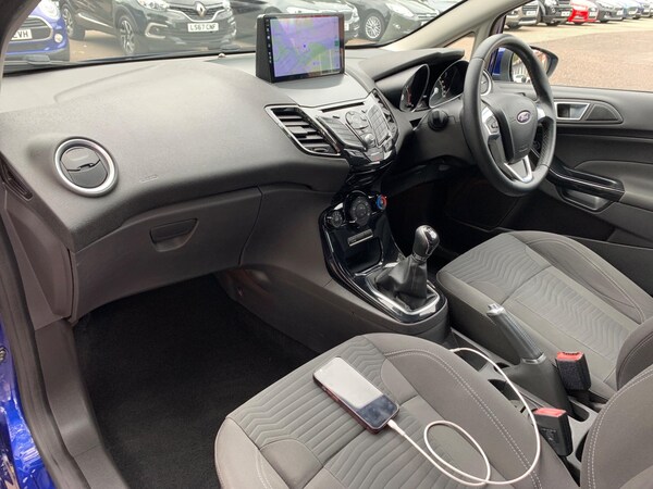 Used Ford Fiesta 2016 for sale - 76215555: Photo 45