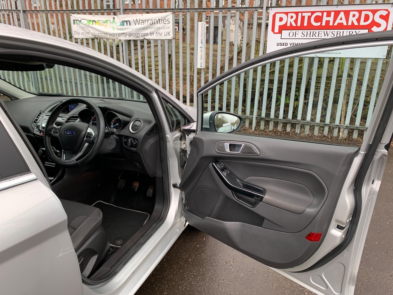 Used Ford Fiesta 2015 for sale - 77646217: Photo 21