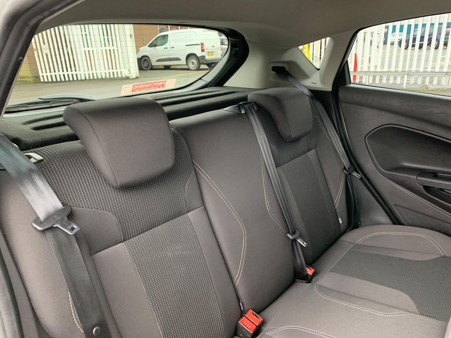 Used Ford Fiesta 2015 for sale - 77646217: Photo 37