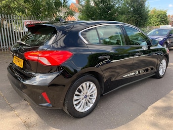 Used Ford Focus 2019 for sale - 79168576: Photo