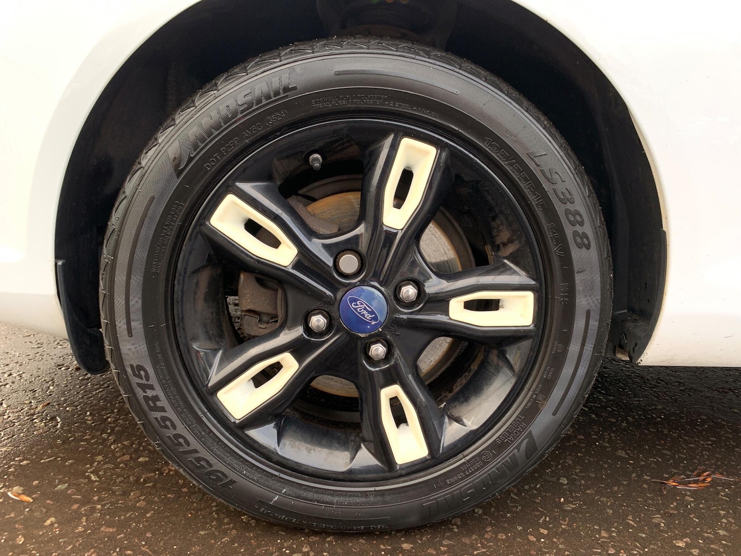 Used Ford Fiesta 2015 for sale - 77119764: Photo 21