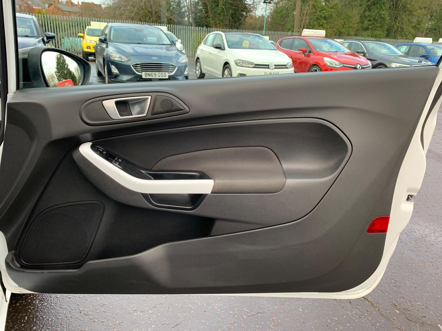 Used Ford Fiesta 2015 for sale - 77119764: Photo 35