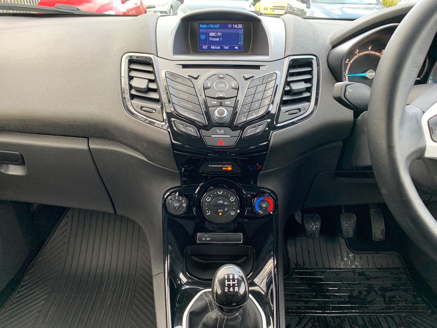 Used Ford Fiesta 2015 for sale - 77119764: Photo 50