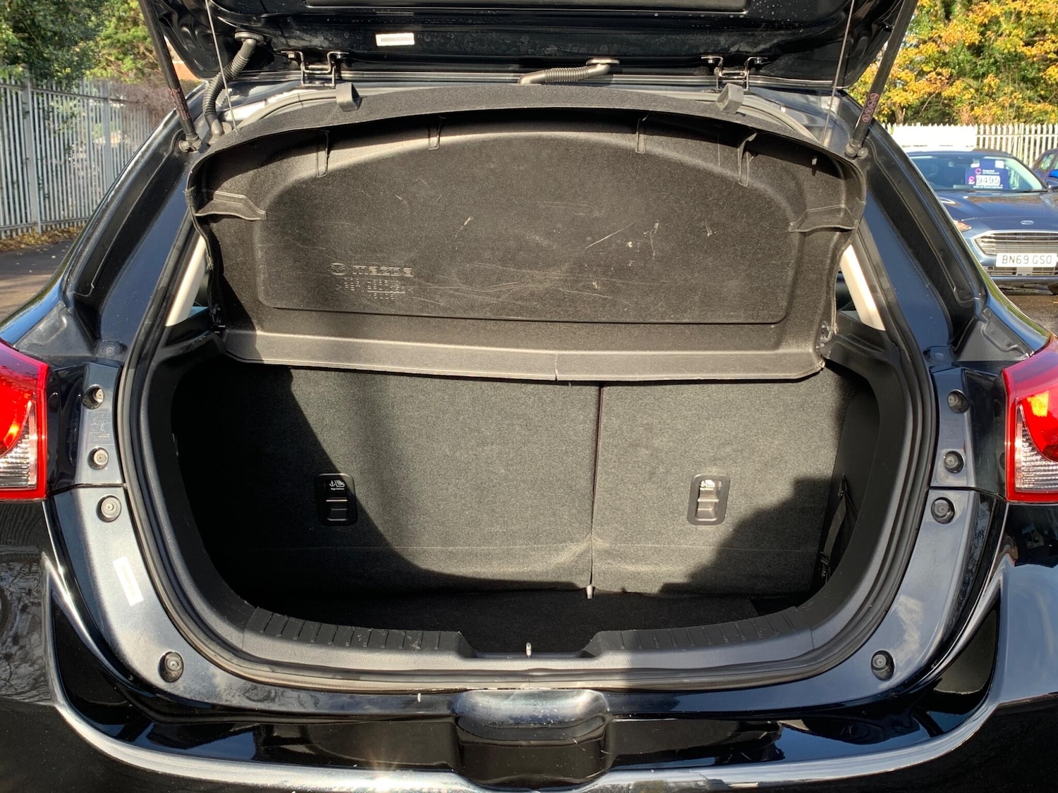 Used Mazda Mazda2 2018 for sale - 76592006: Photo 15