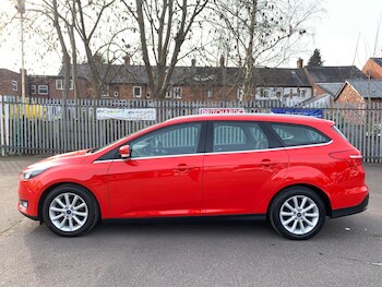 Used Ford Focus 2017 for sale - 78301978: Photo