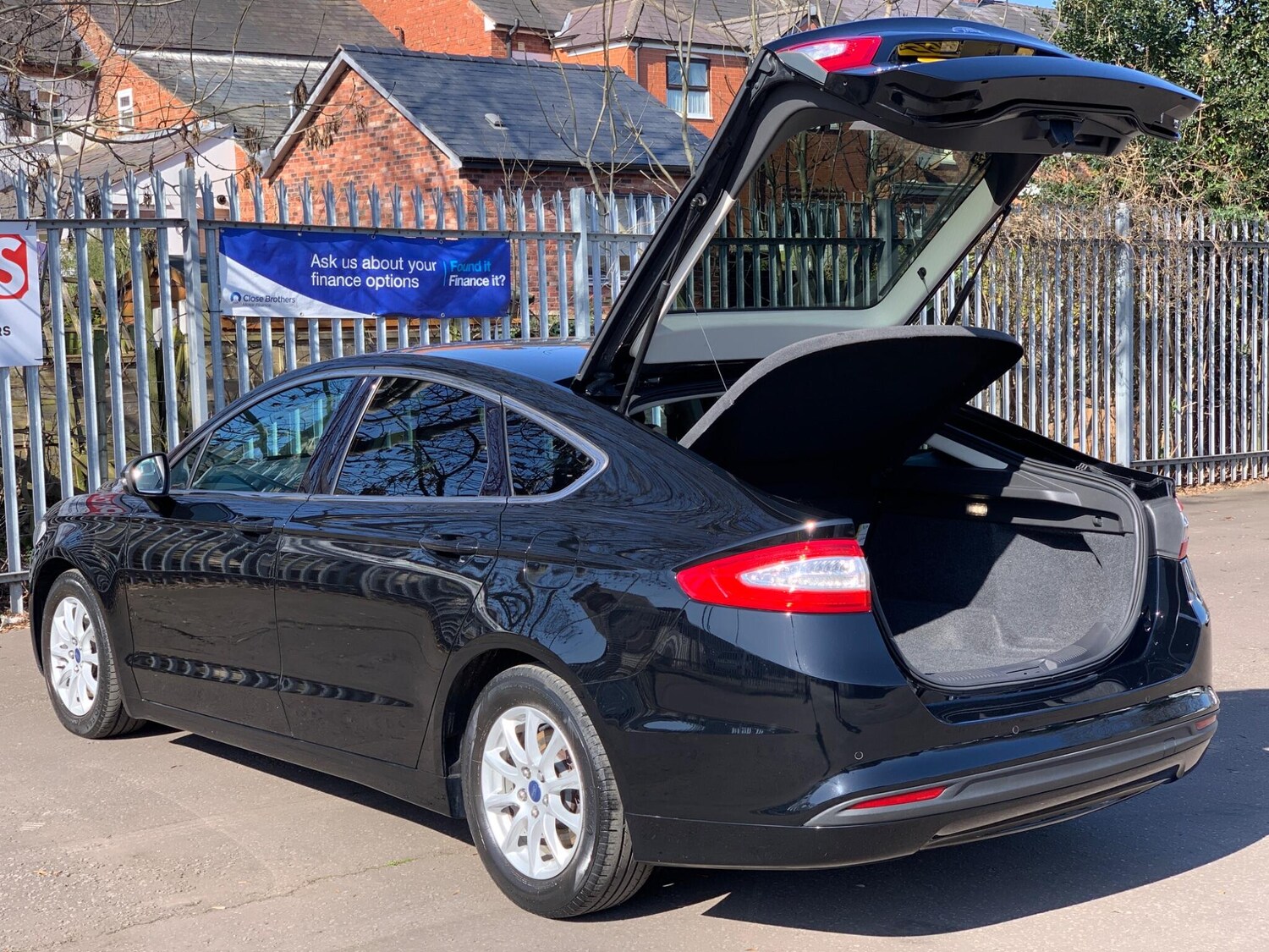 Used Ford Mondeo 2018 for sale - 77939770: Photo 18