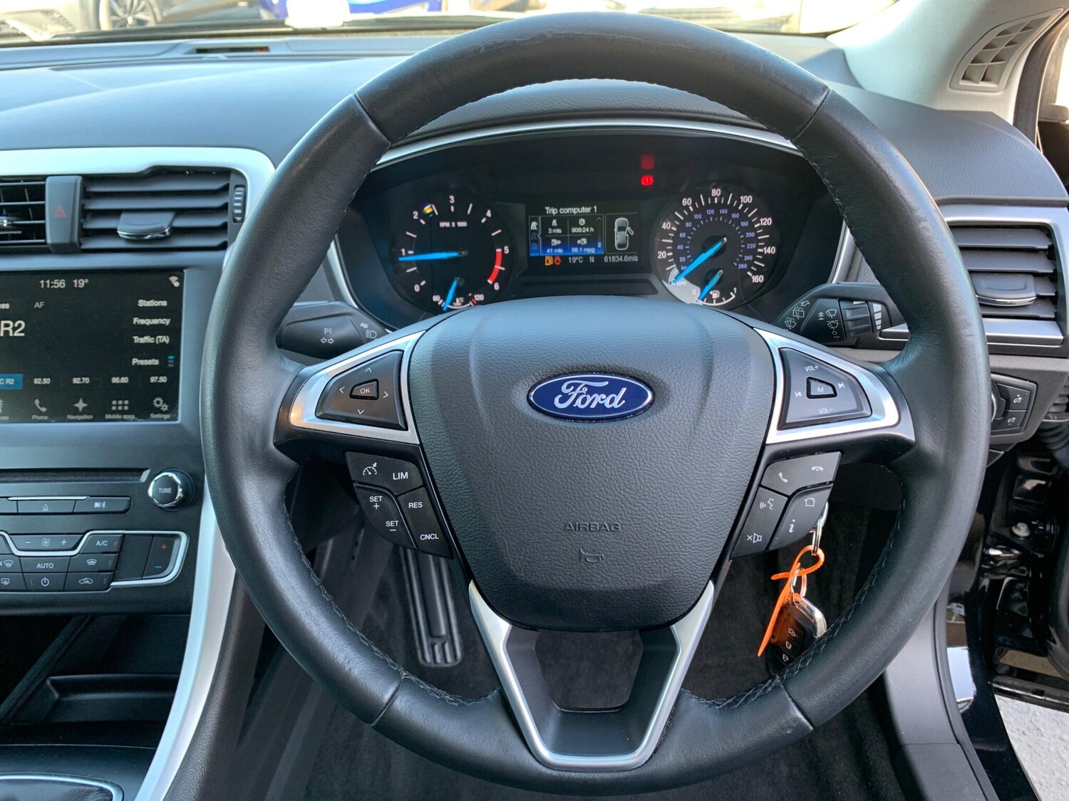Used Ford Mondeo 2018 for sale - 77939770: Photo 30