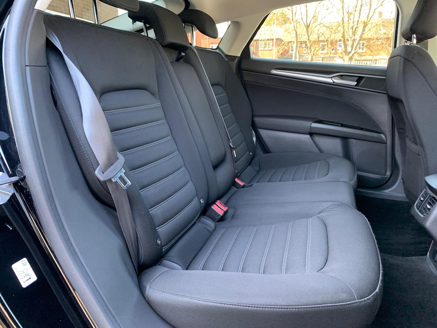 Used Ford Mondeo 2018 for sale - 77939770: Photo 40