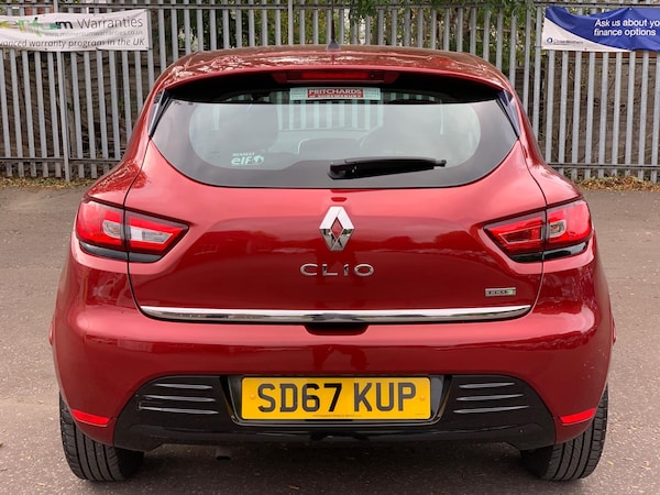 Used Renault Clio 2017 for sale - 76213943: Photo 2