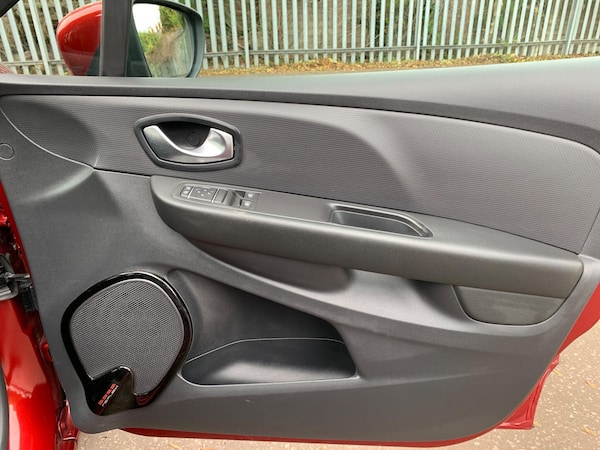 Used Renault Clio 2017 for sale - 76213943: Photo 36