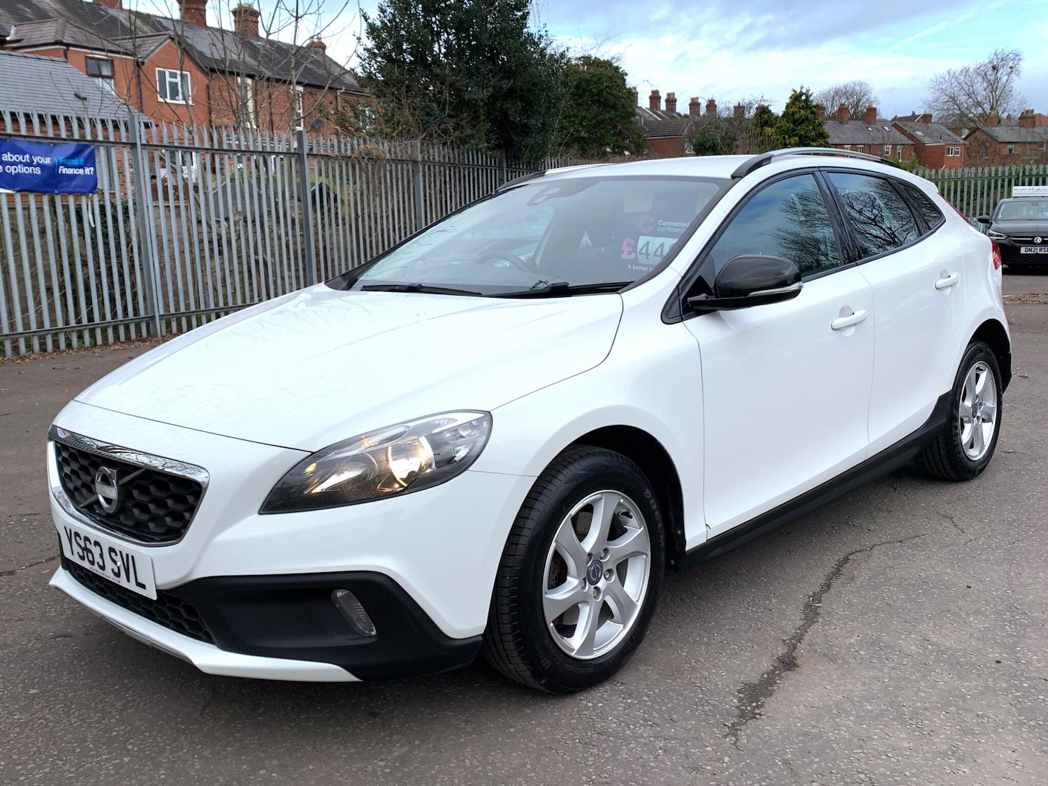 Used Volvo V40 2014 for sale - 77723008: Photo 10