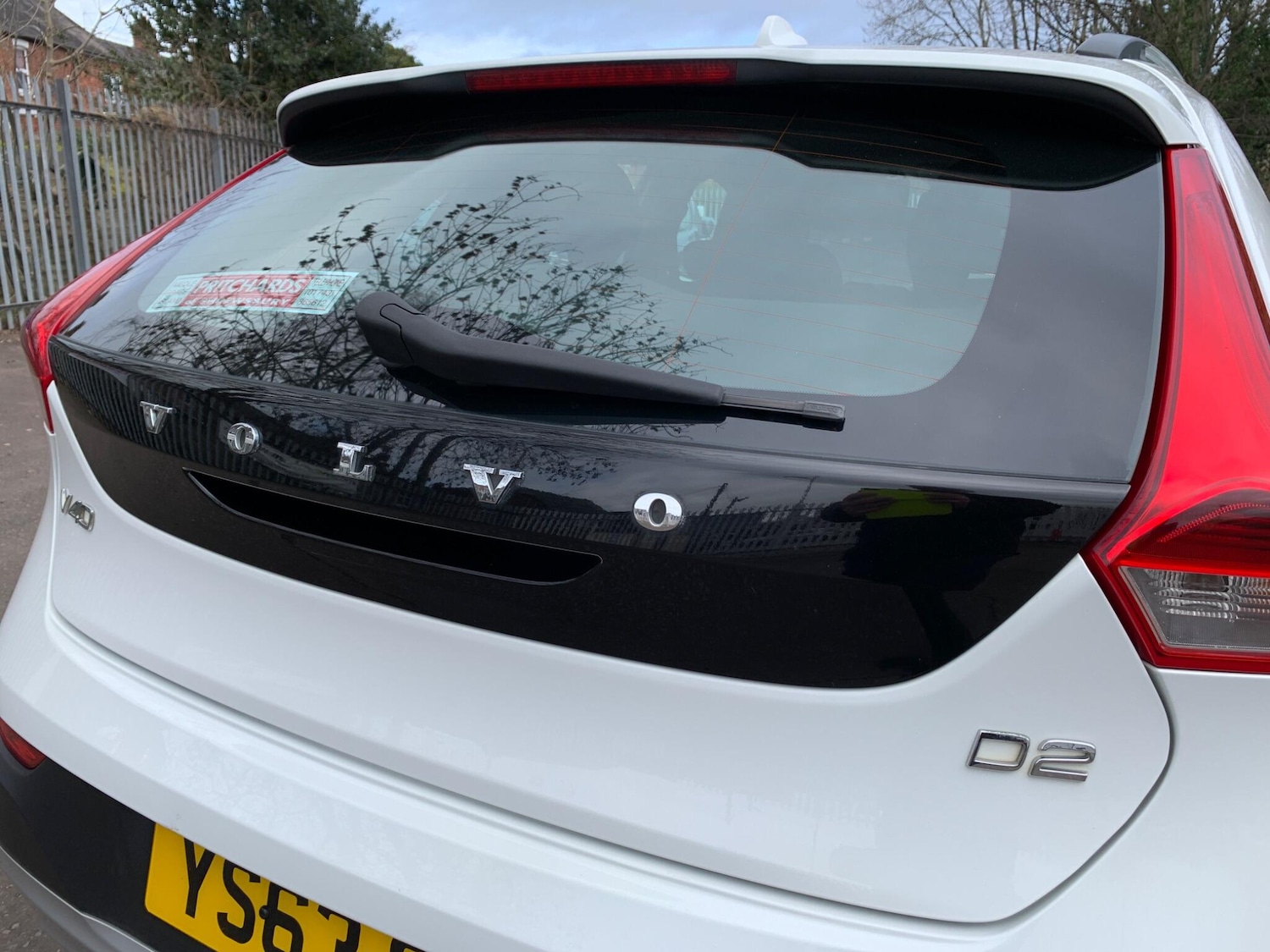 Used Volvo V40 2014 for sale - 77723008: Photo 30