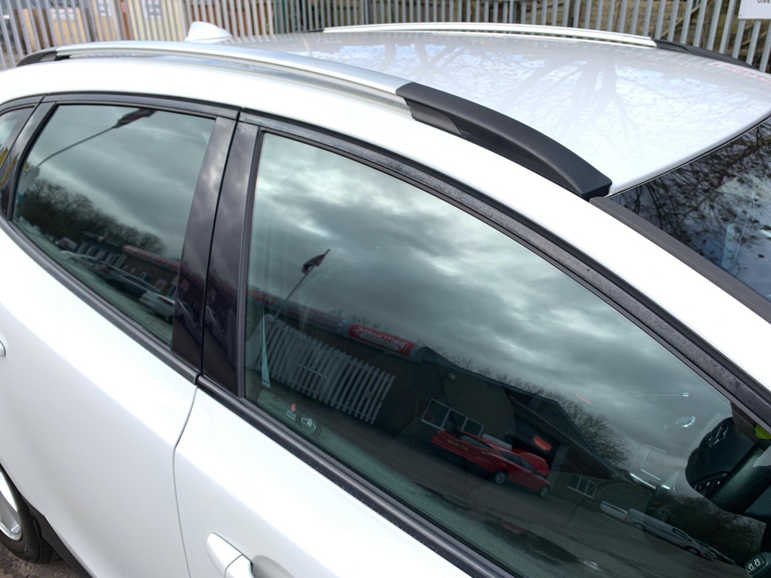 Used Volvo V40 2014 for sale - 77723008: Photo 31