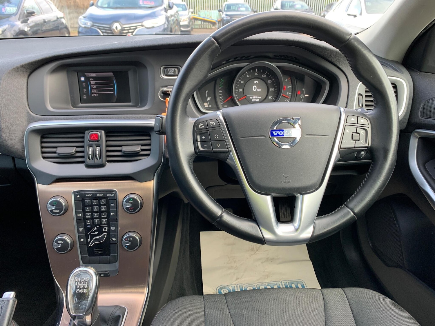 Used Volvo V40 2014 for sale - 77723008: Photo 34