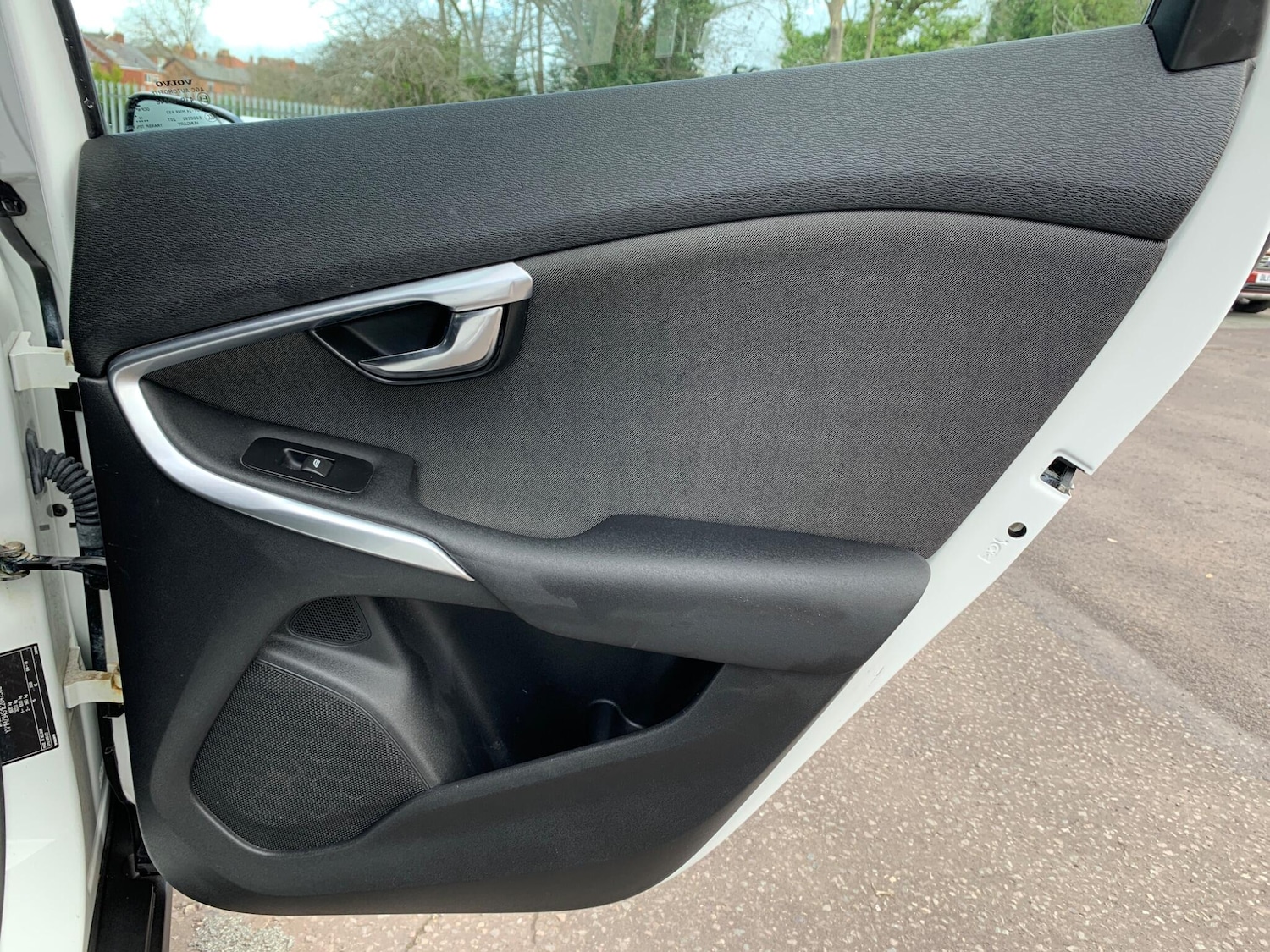 Used Volvo V40 2014 for sale - 77723008: Photo 46