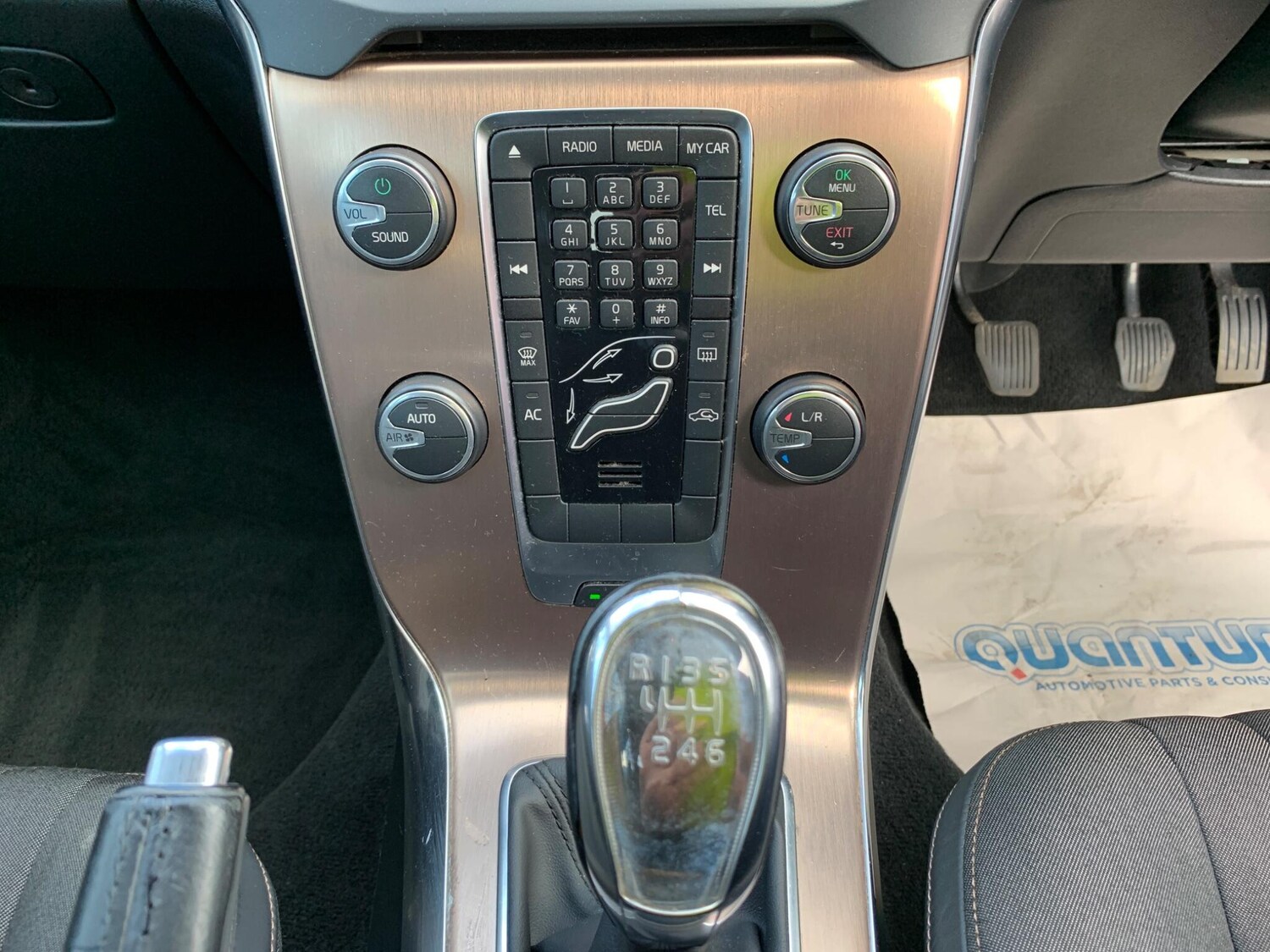 Used Volvo V40 2014 for sale - 77723008: Photo 51