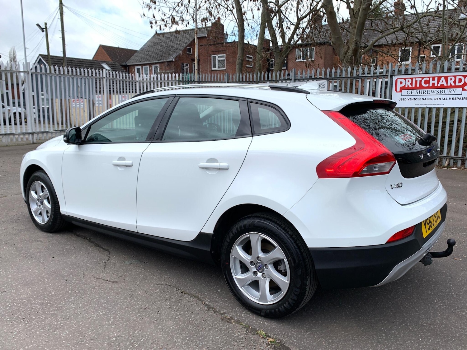 Used Volvo V40 2014 for sale - 77723008: Photo 8