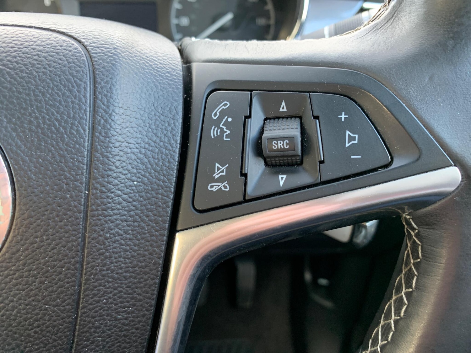 Used Vauxhall Mokka X 2017 for sale - 76389097: Photo 38