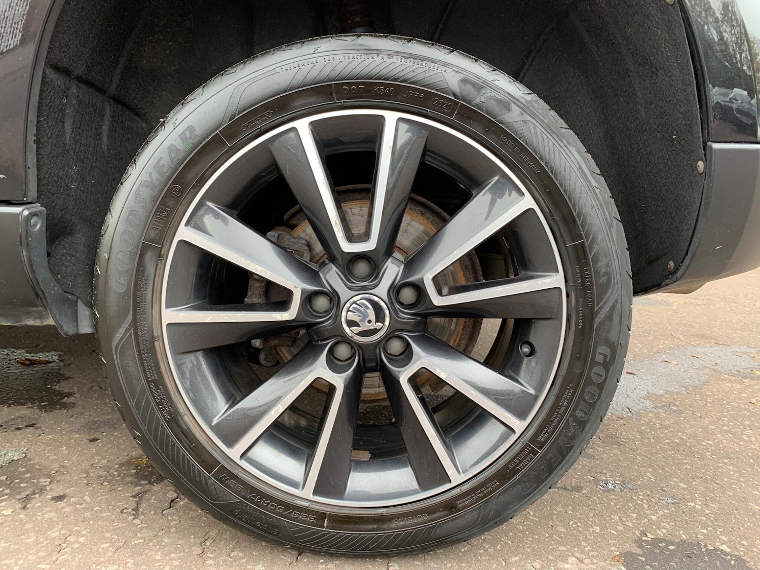 Used Skoda Yeti 2014 for sale - 76457325: Photo 25