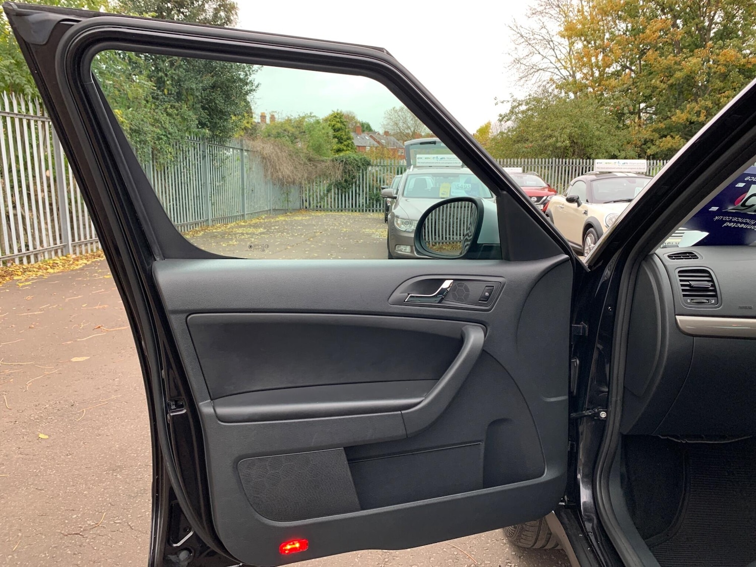 Used Skoda Yeti 2014 for sale - 76457325: Photo 47