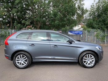 Used Volvo XC60 2017 for sale - 79348855: Photo
