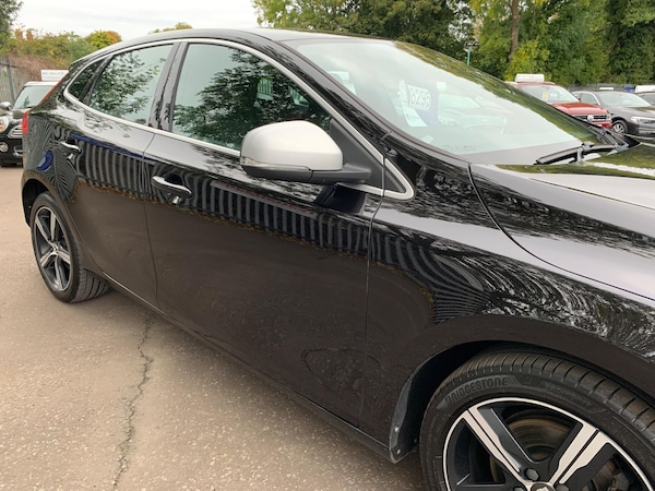 Used Volvo V40 2018 for sale - 76306331: Photo 18
