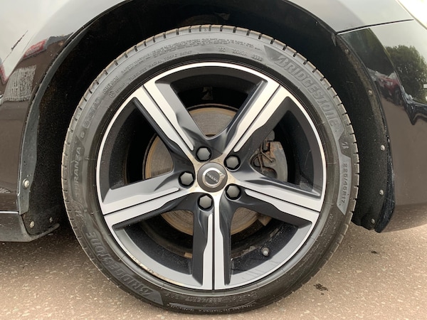 Used Volvo V40 2018 for sale - 76306331: Photo 32