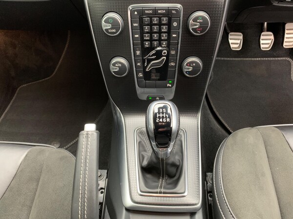 Used Volvo V40 2018 for sale - 76306331: Photo 48