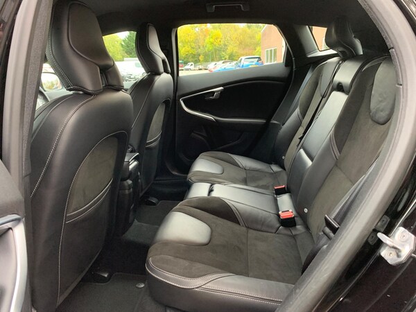 Used Volvo V40 2018 for sale - 76306331: Photo 51