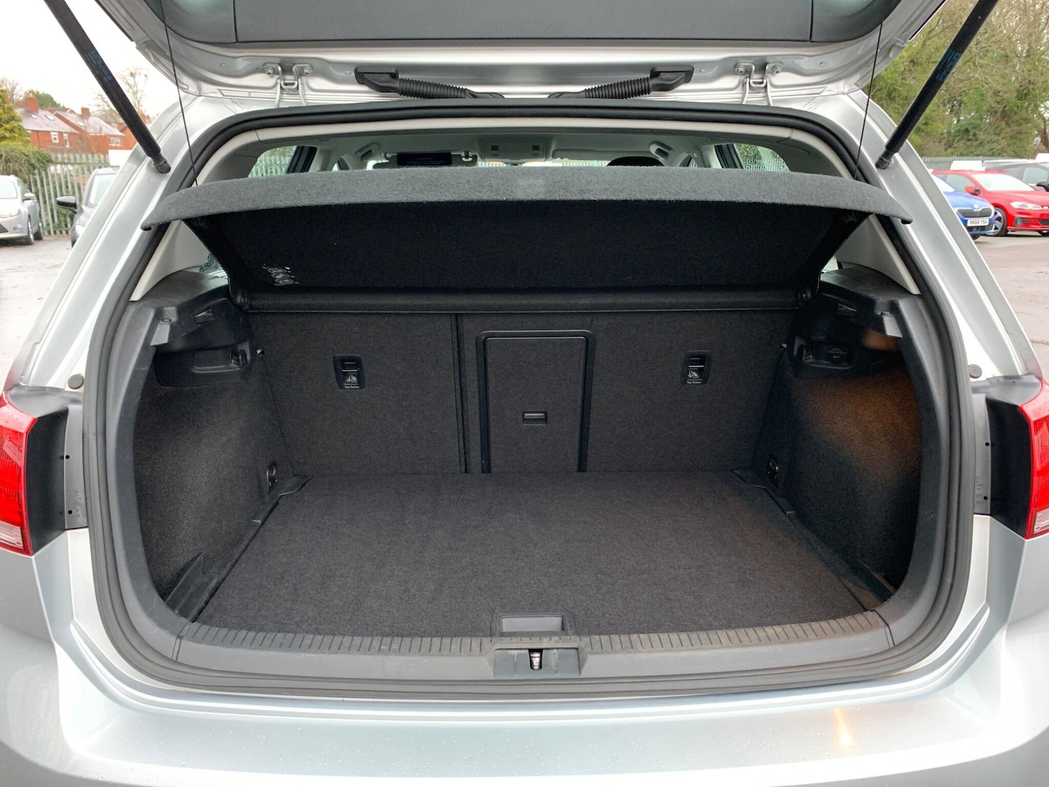 Used Volkswagen Golf for sale - 77314652: Photo 26