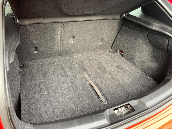 Used Volvo V40 Cross Country 2015 for sale - 76315022: Photo 51