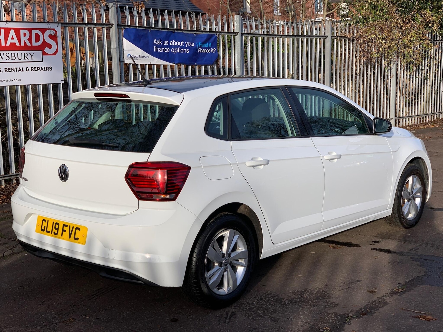 Used Volkswagen Polo 2019 for sale - 76918583: Photo 6
