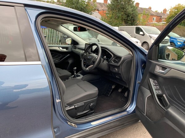 Used Ford Focus 2020 for sale - 76247563: Photo 33