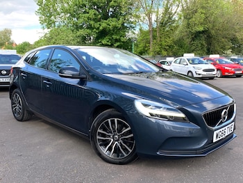 Used Volvo V40 2016 for sale - 78561739: Photo