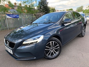 Used Volvo V40 2016 for sale - 78561739: Photo