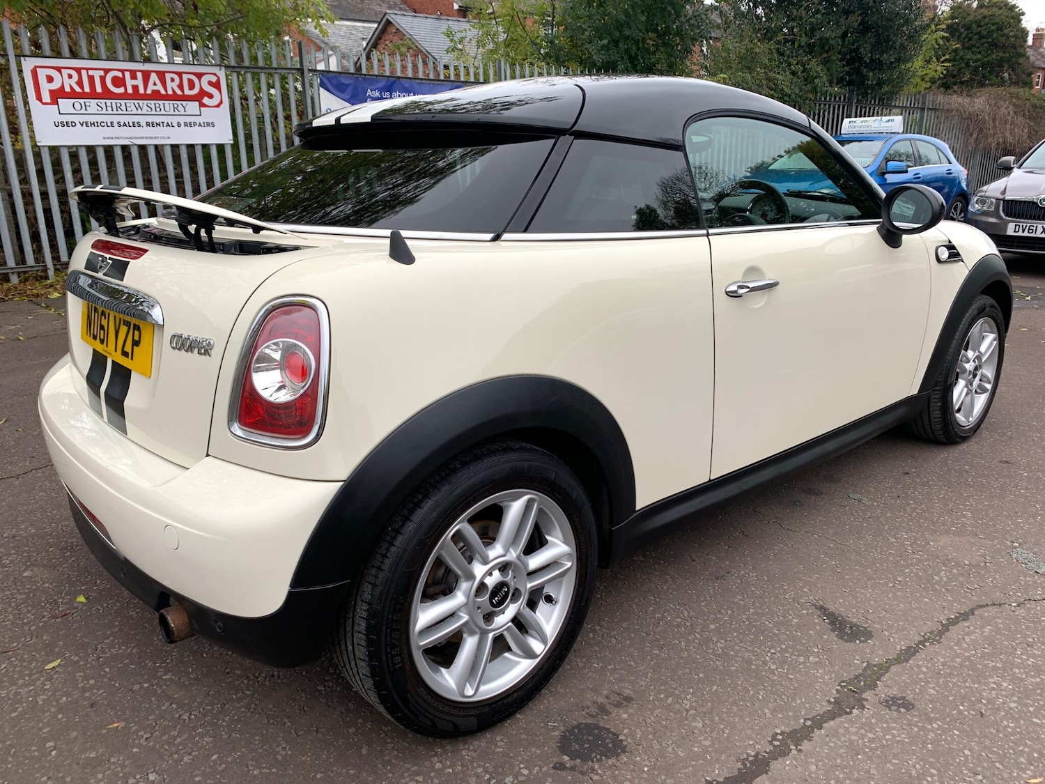 Used MINI Coupe 2012 for sale - 76424032: Photo 2