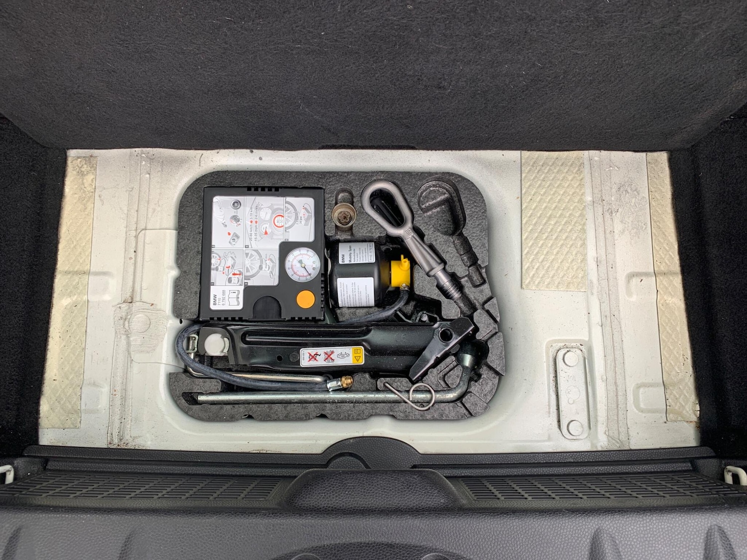 Used MINI Coupe 2012 for sale - 76424032: Photo 28