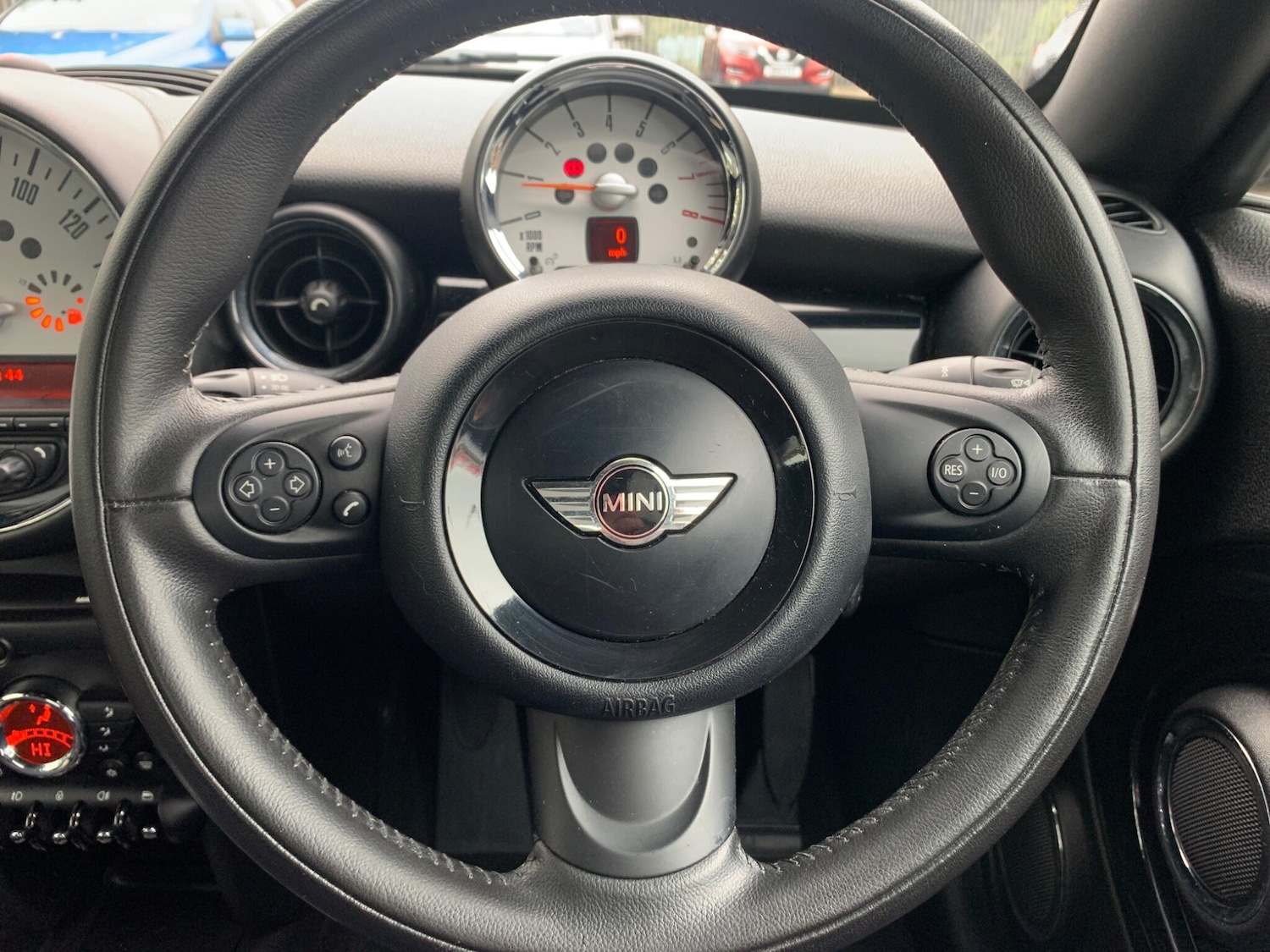 Used MINI Coupe 2012 for sale - 76424032: Photo 32