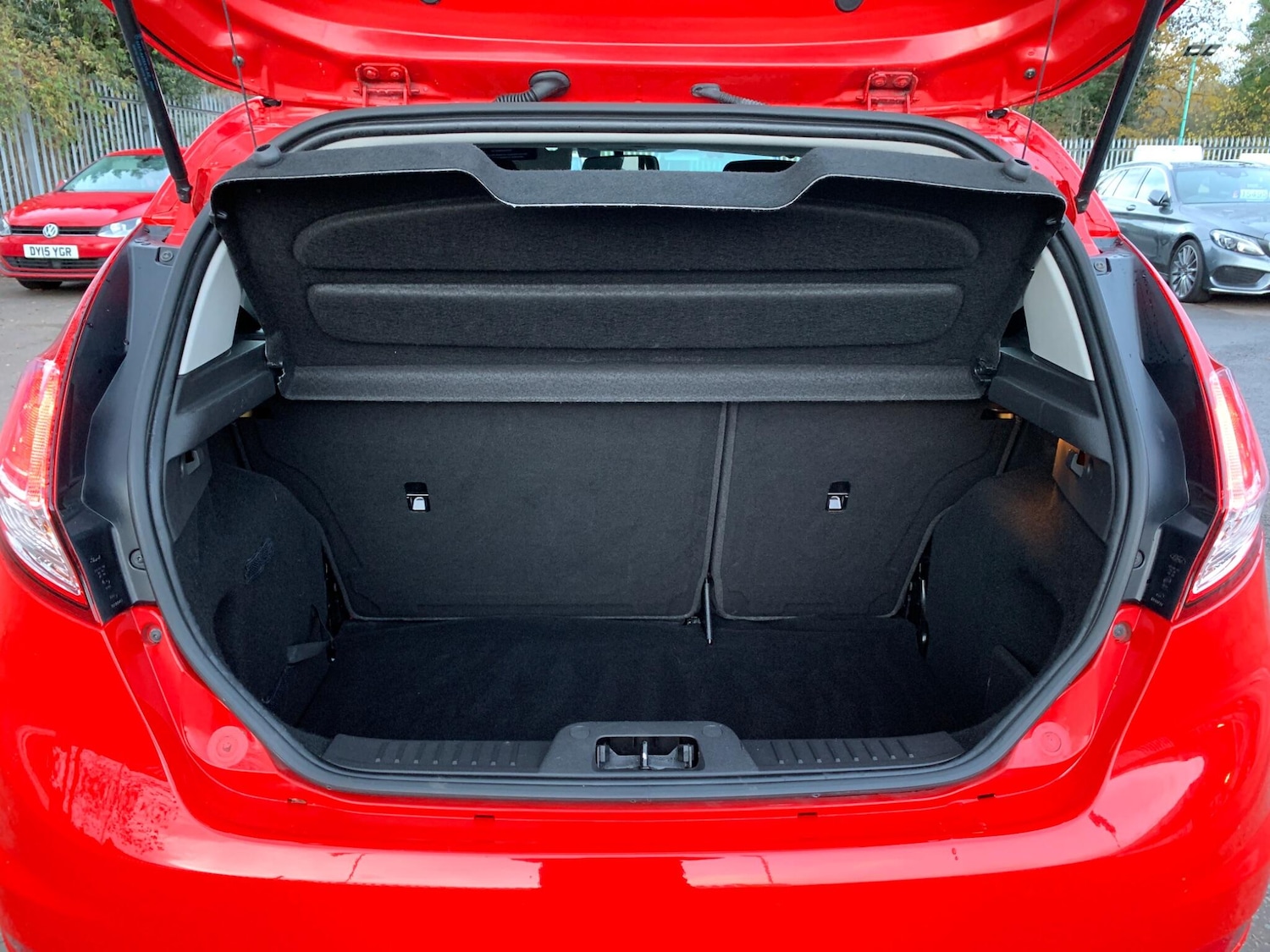 Used Ford Fiesta 2015 for sale - 76802195: Photo 17