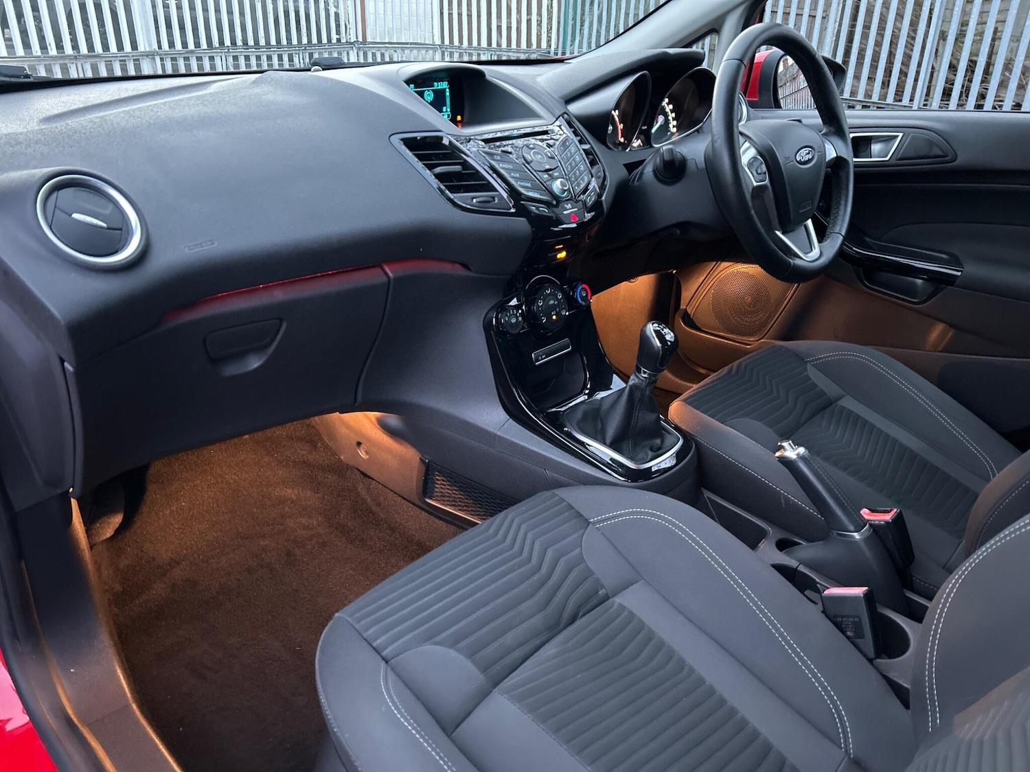 Used Ford Fiesta 2015 for sale - 76802195: Photo 31