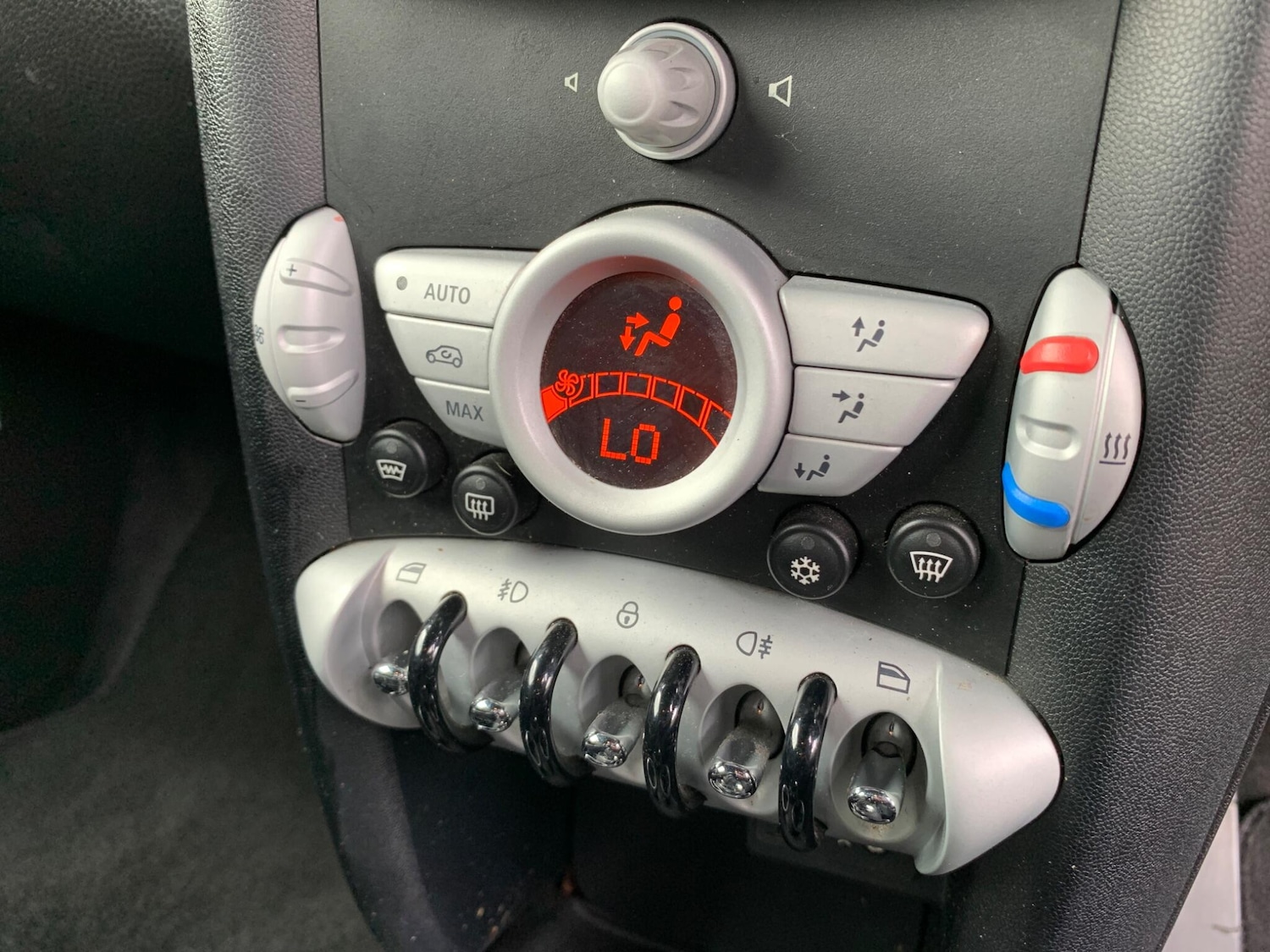 Vehicle 44