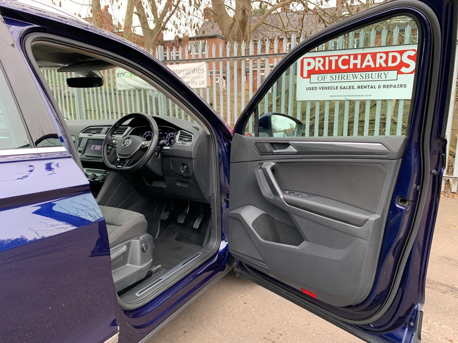 Used Volkswagen Tiguan for sale - 77768225: Photo 28