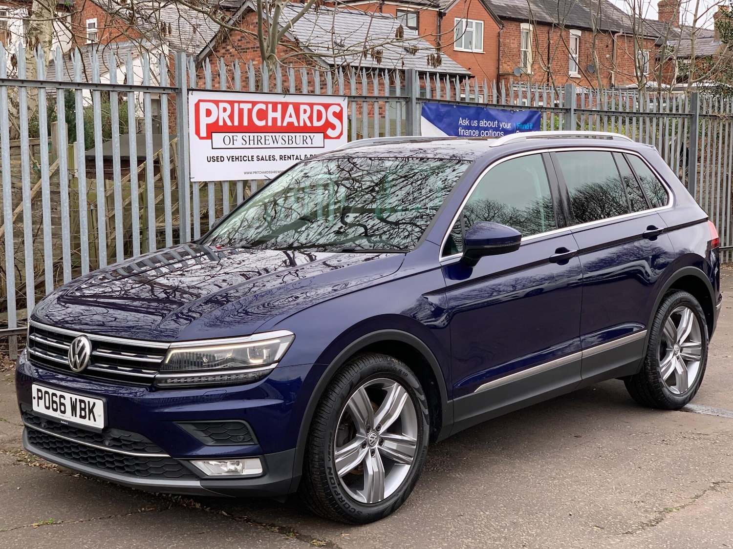 Used Volkswagen Tiguan for sale - 77768225: Photo 4